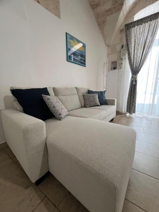 Al Civico 33 Lägenhet Martina Franca Exteriör bild